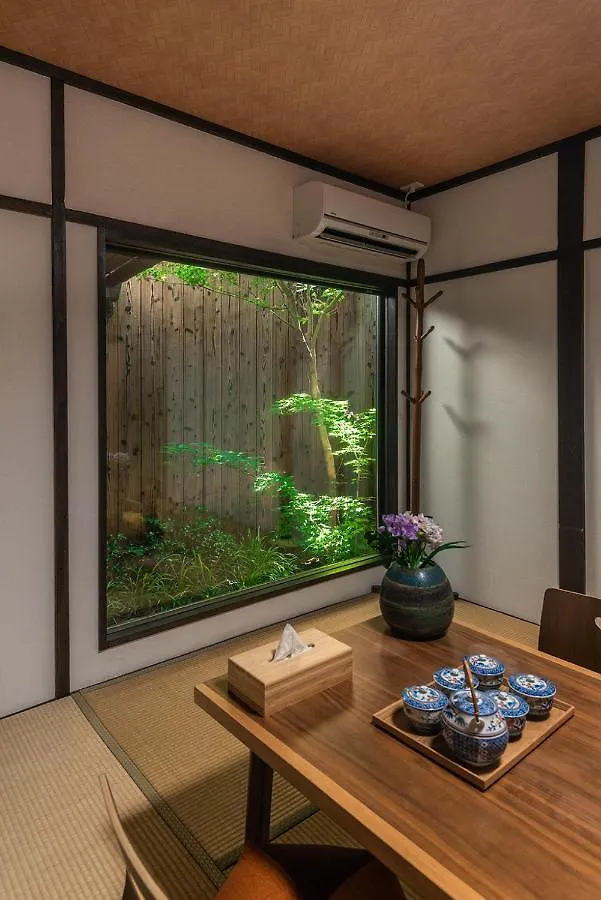 桜の宿千本 Two Rooms Two Toilets Kyōto Villa