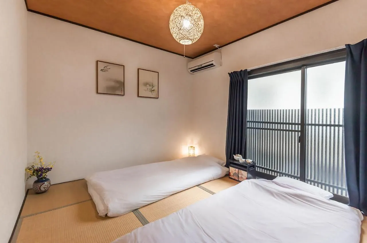 桜の宿千本 Two Rooms Two Toilets Kyōto Giappone
